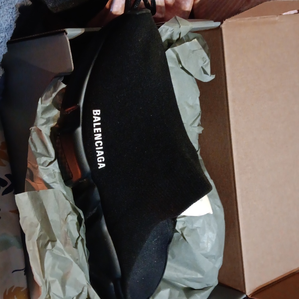 Balenciaga slide in